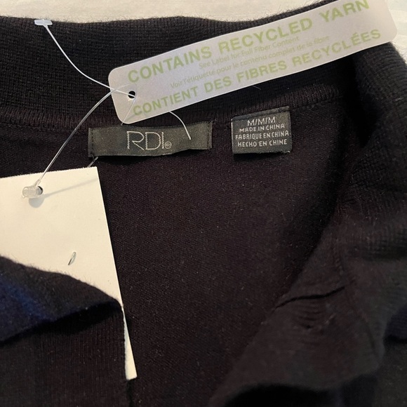 RDI Collared w/Buttons Sweater - Picture 6 of 7